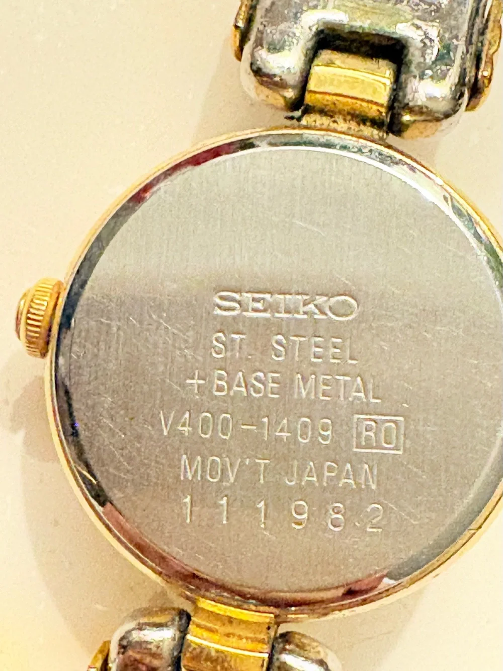 Vintage Seiko Women's Dress Two Tone Bracelet Analog Quartz Silver Dial